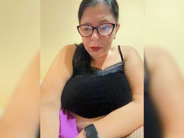 Markuza19 live cam on BongaCams