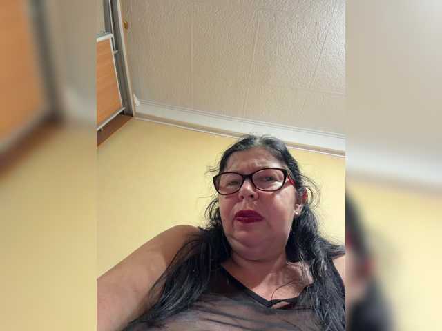 Markuza19 live cam on BongaCams
