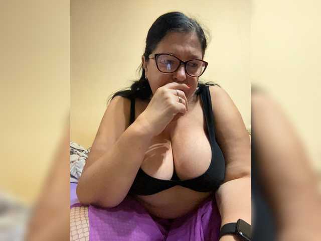 Markuza19 live cam on BongaCams