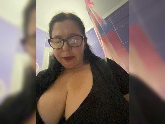 Markuza19 live cam on BongaCams