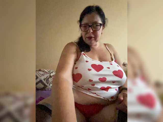 Markuza19, en vivo ahora en BongaCams