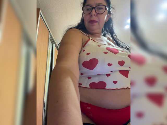 Markuza19 live cam on BongaCams