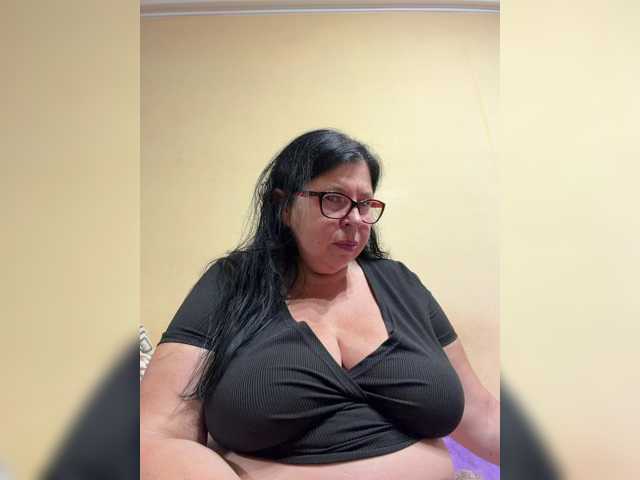 Markuza19 live cam on BongaCams