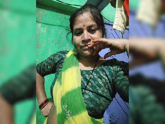 Babli5424 live cam on BongaCams