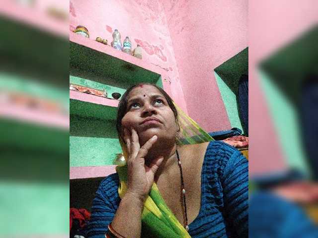 Babli5424, en directo ahora en BongaCams