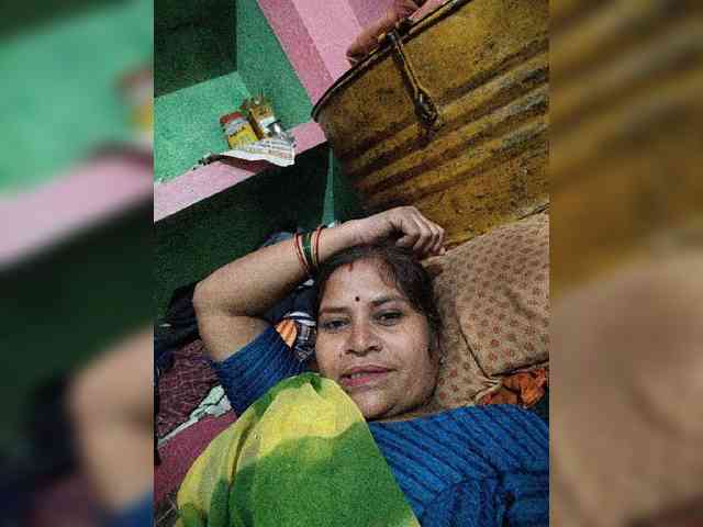 Babli5424 webcam