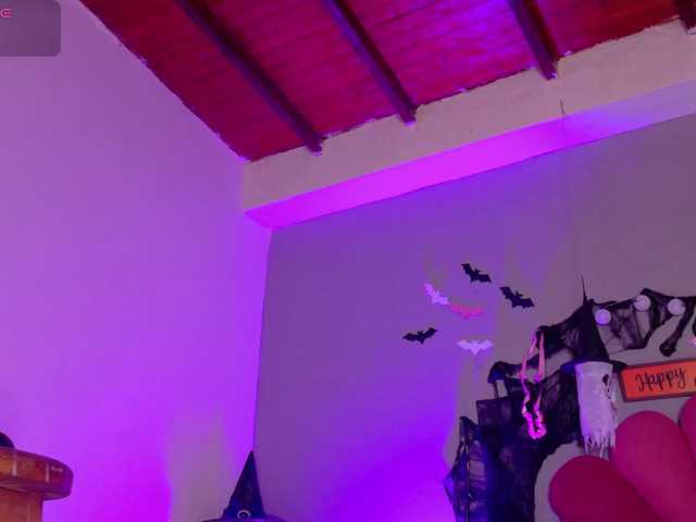 Melody--09 live cam on BongaCams