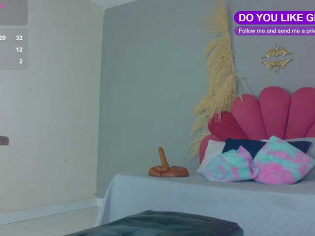 Melody--09 live cam on BongaCams