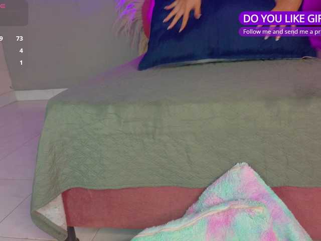 Melody--09 live cam on BongaCams