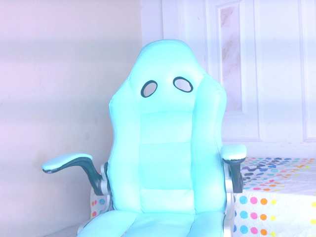 Melody--09 live cam on BongaCams