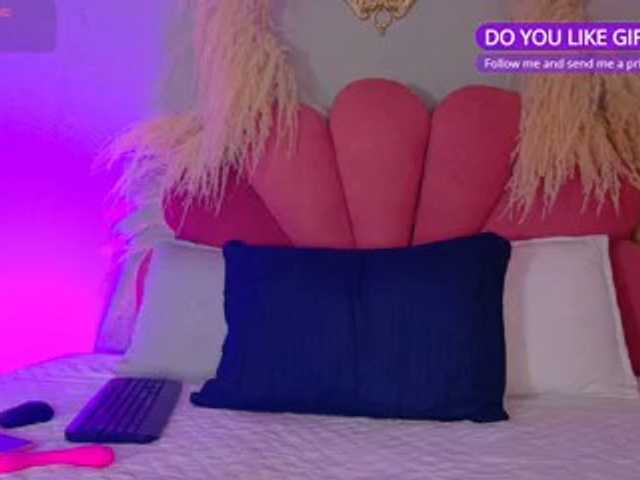 Melody--09 live cam on BongaCams