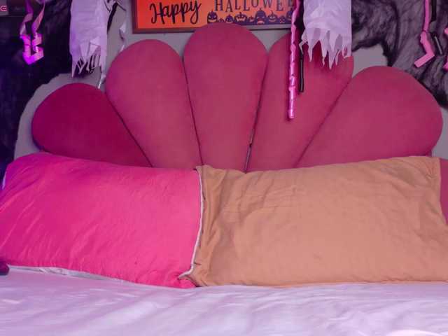 Melody--09 live cam on BongaCams