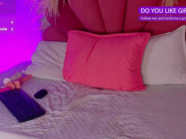 Melody--09 live cam on BongaCams