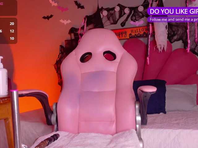 Melody--09 live cam on BongaCams
