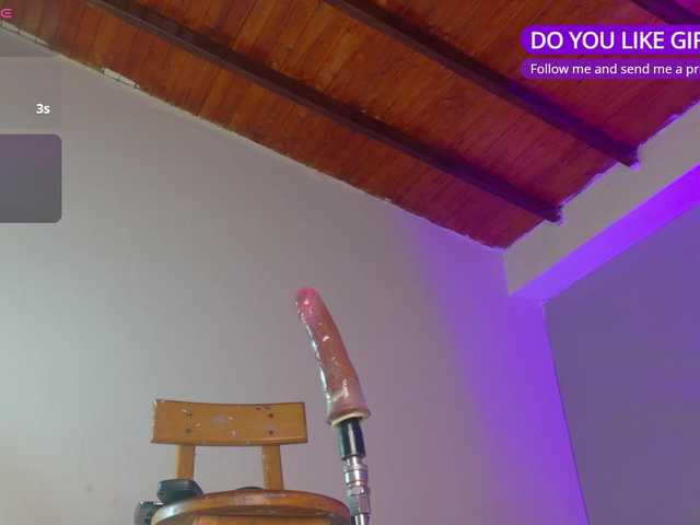 Melody--09 live cam on BongaCams