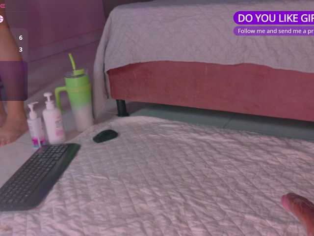 Melody--09 live cam