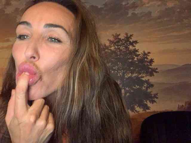 Noa123 webcam