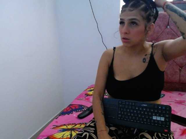 Sofi-lov live cam on BongaCams