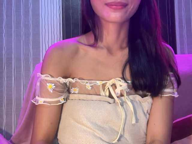 lillove4u live cam on BongaCams