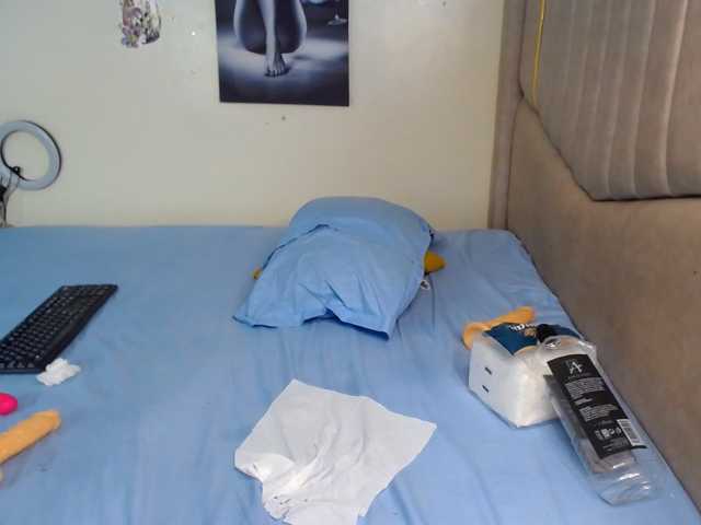 NaughtyTogether live cam on BongaCams