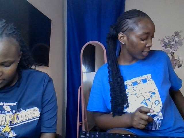 NaughtyTogether live cam on BongaCams