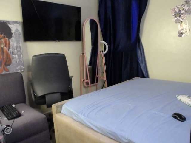 NaughtyTogether live cam preview