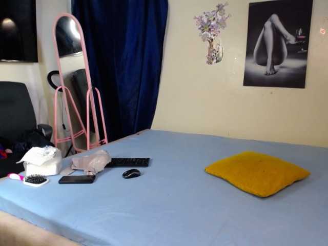 NaughtyTogether live cam on BongaCams