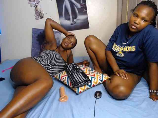 NaughtyTogether webcam