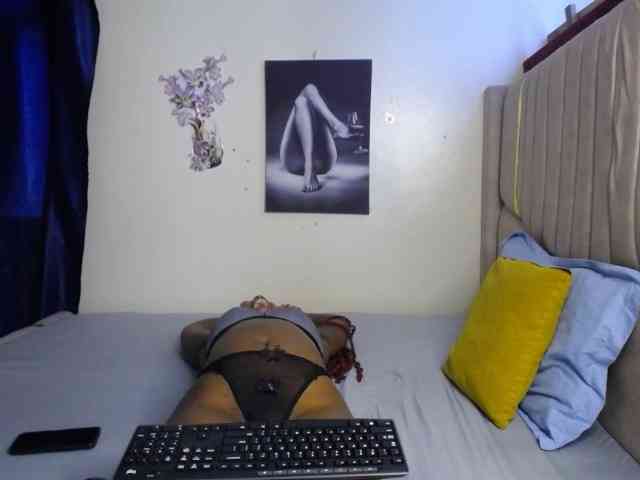 NaughtyTogether webcam