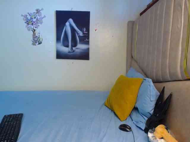 NaughtyTogether webcam