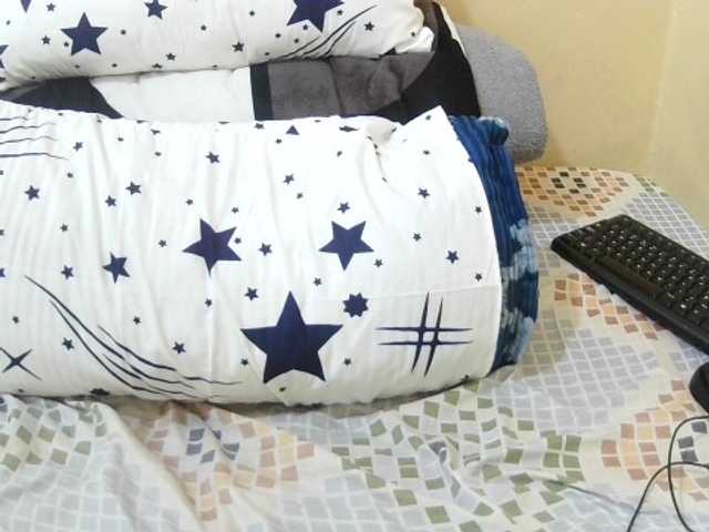 Mila-17 live cam on BongaCams
