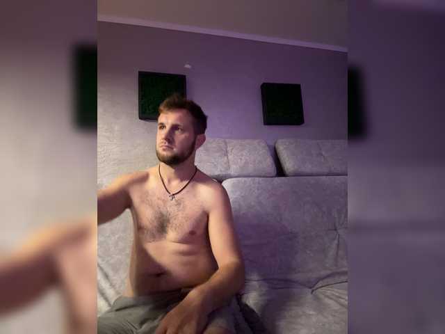 MarieKross webcam