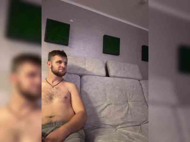 MarieKross webcam