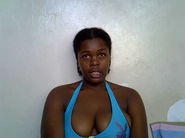 pretty-kimmy live cam on BongaCams