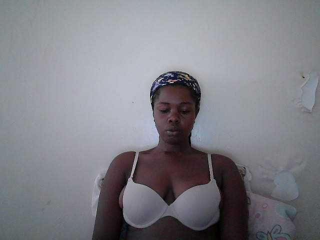 pretty-kimmy live cam on BongaCams