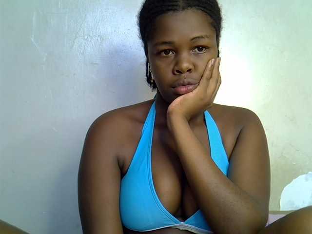 pretty-kimmy live cam on BongaCams