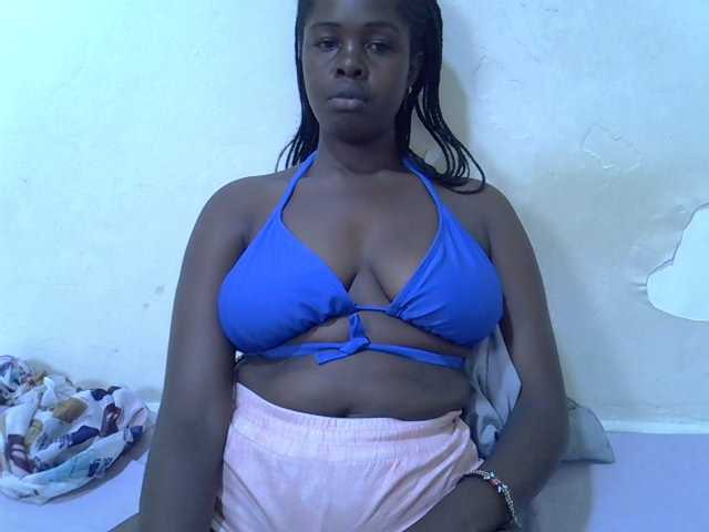 pretty-kimmy live cam on BongaCams