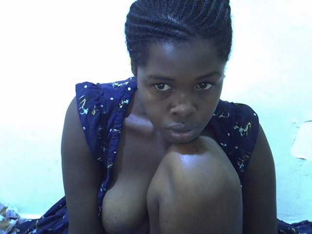 pretty-kimmy live cam on BongaCams