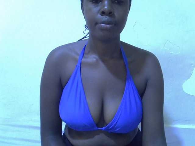 pretty-kimmy live cam on BongaCams