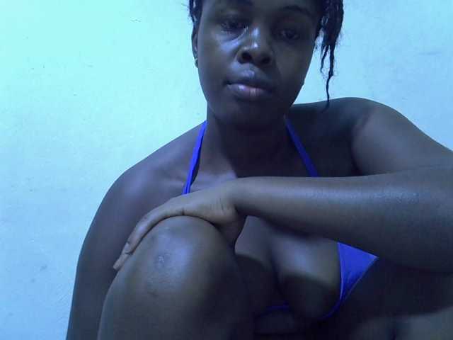 pretty-kimmy live cam on BongaCams