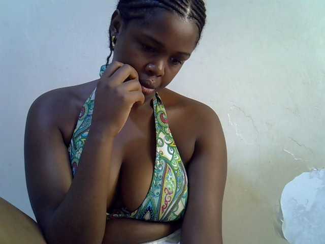 pretty-kimmy live cam on BongaCams