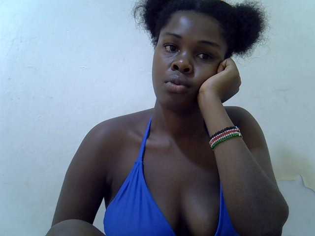 pretty-kimmy live cam on BongaCams