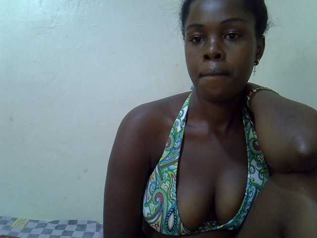 pretty-kimmy live cam on BongaCams