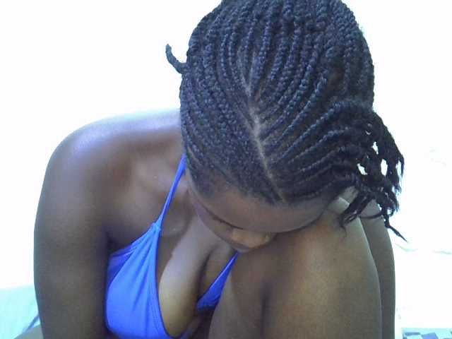 pretty-kimmy live cam on BongaCams