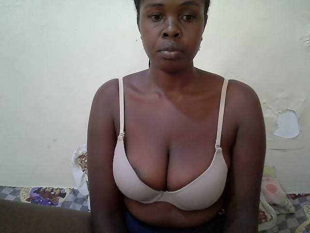 pretty-kimmy live cam on BongaCams