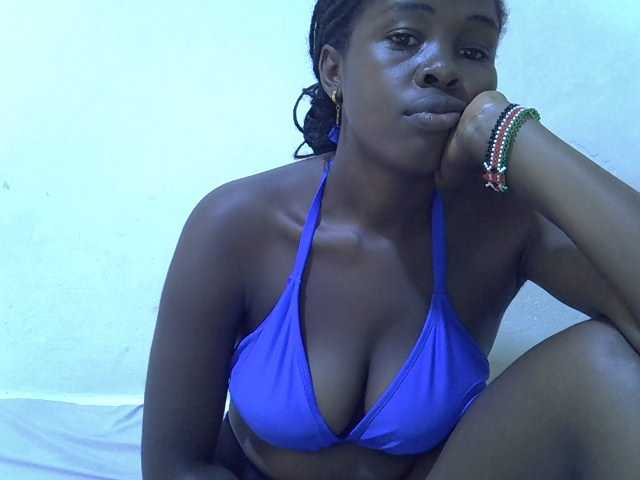 pretty-kimmy live cam on BongaCams