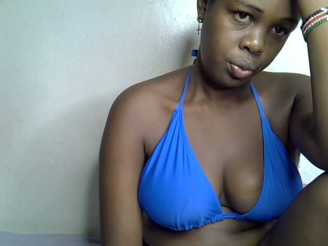 pretty-kimmy live cam on BongaCams