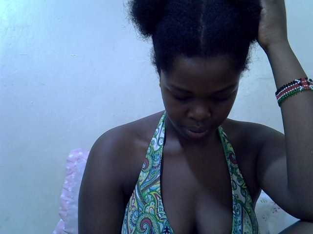 pretty-kimmy live cam on BongaCams