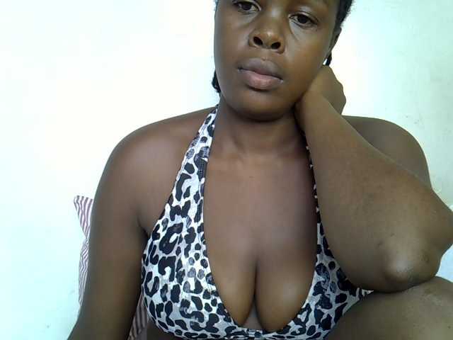 pretty-kimmy live cam on BongaCams