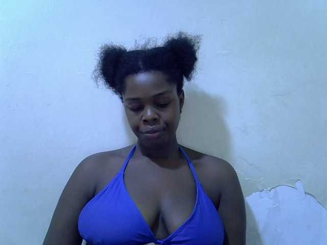 pretty-kimmy live cam on BongaCams